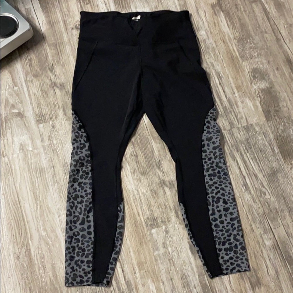 Black leggings with knee down sheer cheetah print